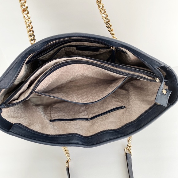 Michael Kors Navy Jet Set Travel Chain Tote Bag - Picture 2 of 8